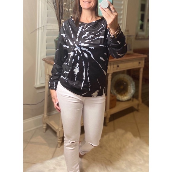 Tops - Spiral Tie Dye French Terry Sweatshirt Black 3920